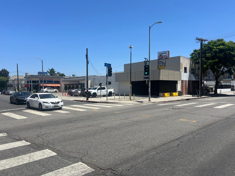 More Photos Of 2599 W Pico Blvd, Los Angeles Freestanding For Lease