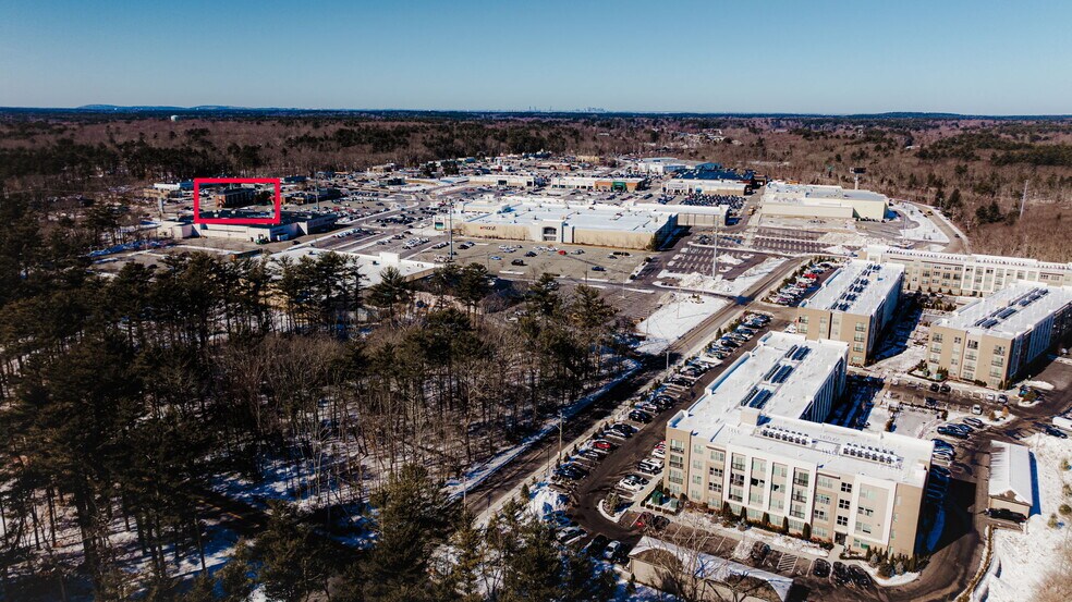 More Photos Of 1399 Washington St, Hanover Office For Sale