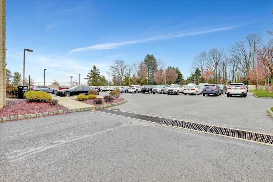 More Photos Of 176 US Highway 9, Englishtown Office For Lease