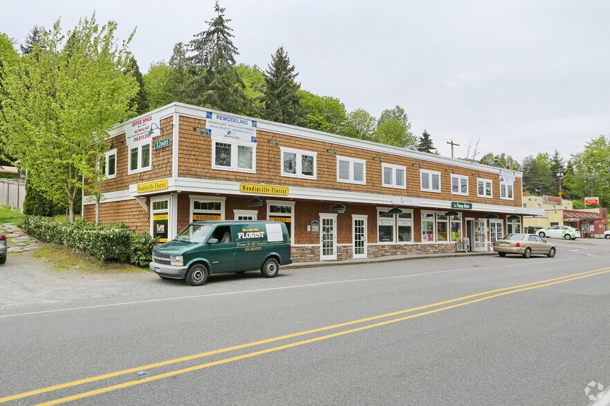 More Photos Of 12603-12607 NE Woodinville Dr, Woodinville Loft Creative Space For Lease