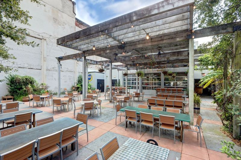 More Photos Of 21 W Bay St, Savannah Restaurant For Lease