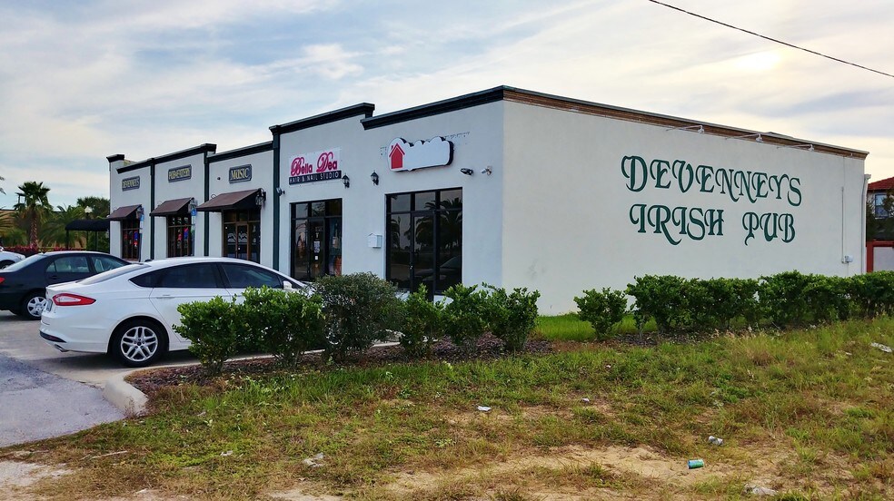 More Photos Of 16909 High Grove Blvd, Clermont Restaurant For Sale