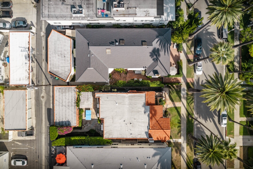 More Photos Of 439 S Palm Dr, Beverly Hills Apartments For Sale