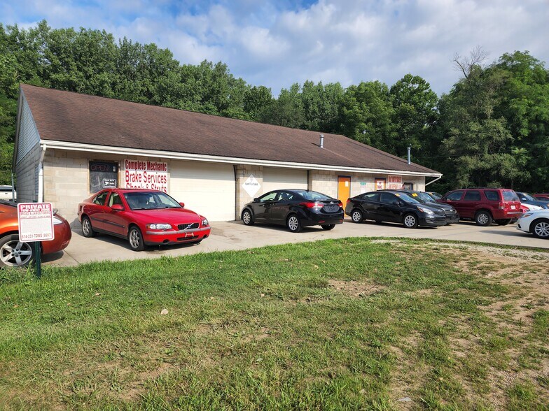 Primary Photo Of 2575 S High St, Columbus Auto Repair For Sale