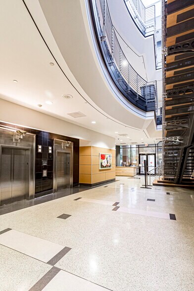 More Photos Of 5525 Reitz Ave, Baton Rouge Office For Lease