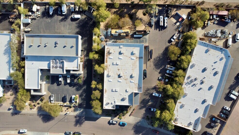 More Photos Of 4821 E Indigo St, Mesa Distribution For Sale