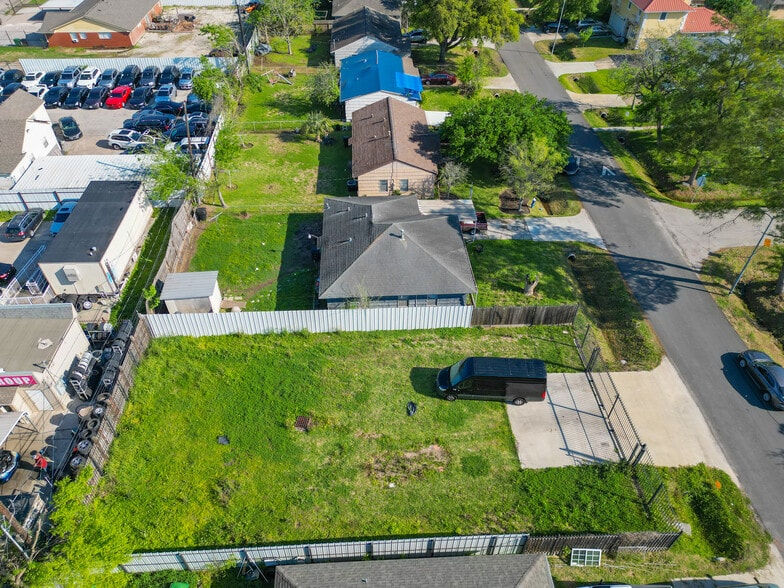 More Photos Of 3222 Jarvis St, Houston Land For Sale