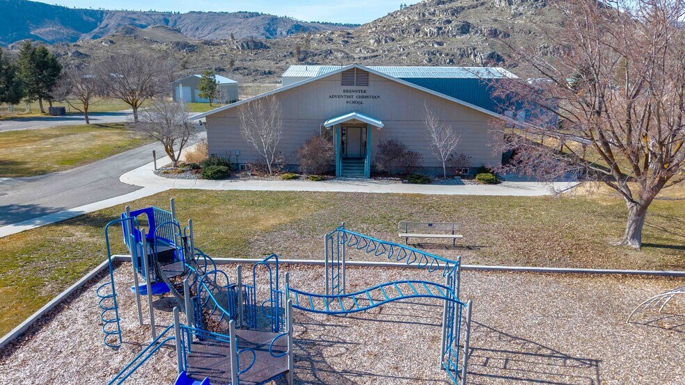 More Photos Of 115B Valley Rd, Brewster Specialty For Sale