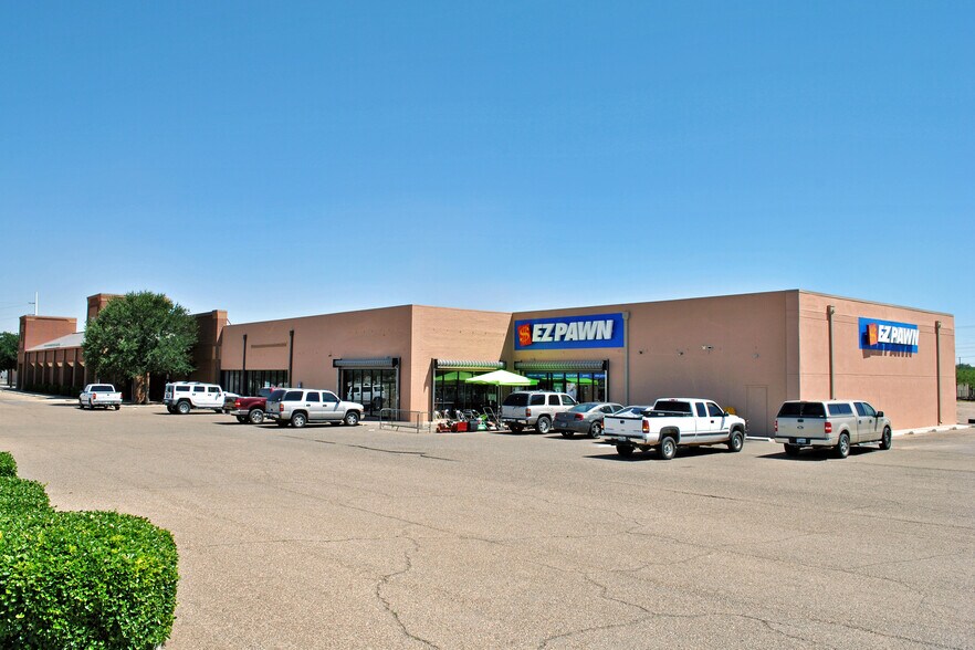 More Photos Of 5002 34th St, Lubbock Unknown For Lease