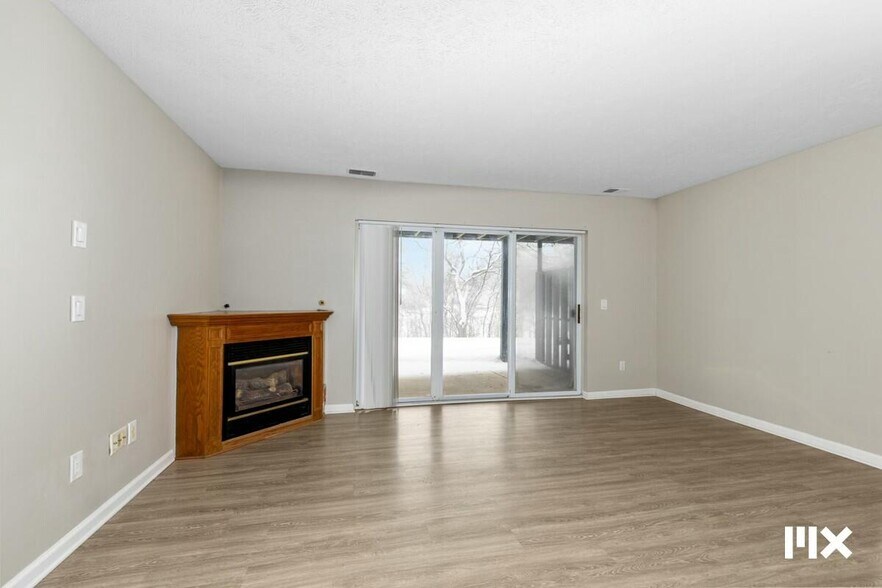 More Photos Of 2535 7th St, Shelbyville Apartments For Sale