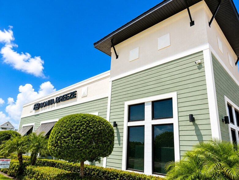 More Photos Of 4276 Bonita Beach Rd, Bonita Springs Self Storage For Sale