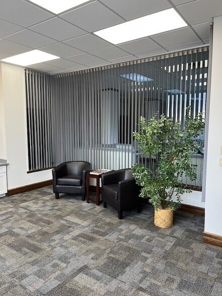 More Photos Of 205 Washington St, Burlington Office For Lease