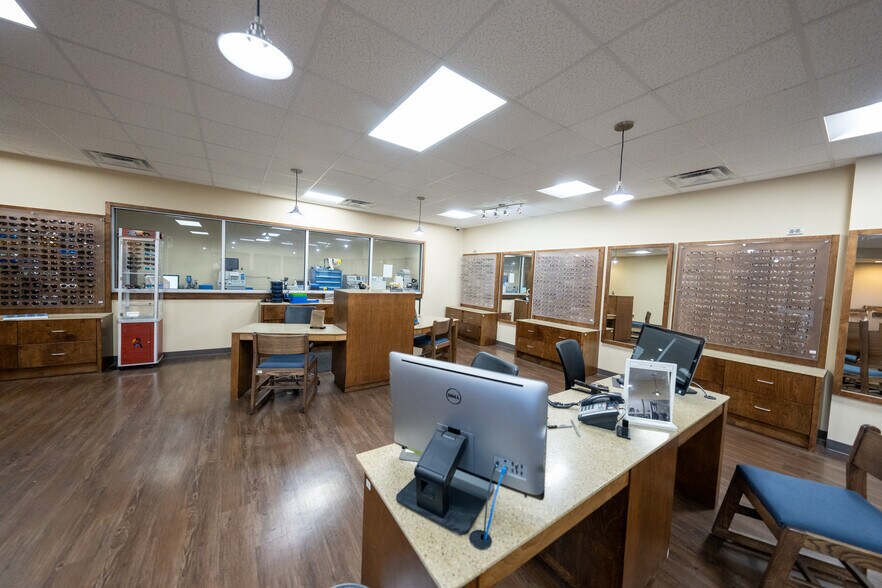 More Photos Of 1900 Golden Springs Rd, Anniston Lodge Meeting Hall For Sale