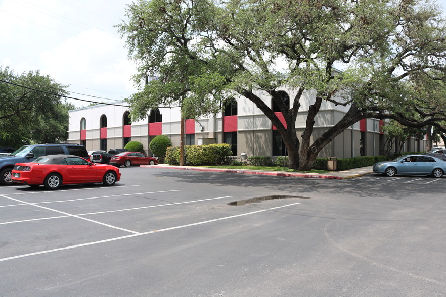 Primary Photo Of 1600 NE Loop 410, San Antonio Unknown For Lease