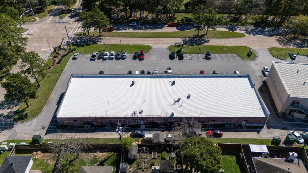 More Photos Of 16143 N Eldridge Pky, Tomball General Retail For Sale