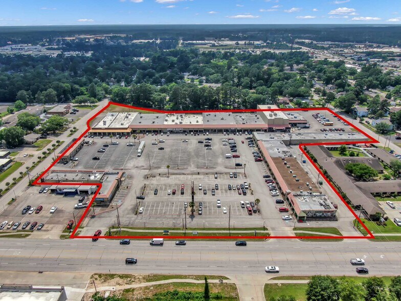 More Photos Of 2001-2017 Frazier St, Conroe Unknown For Sale