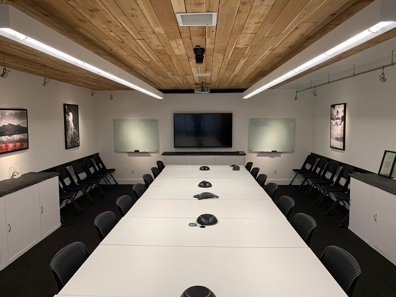 More Photos Of 1 S Kalamath St, Denver Office For Lease