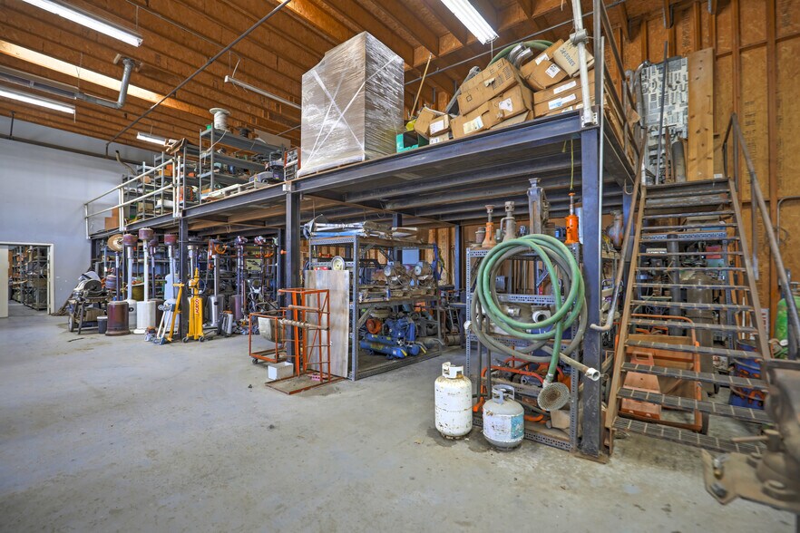 More Photos Of 1401 N O St, Lompoc Warehouse For Sale