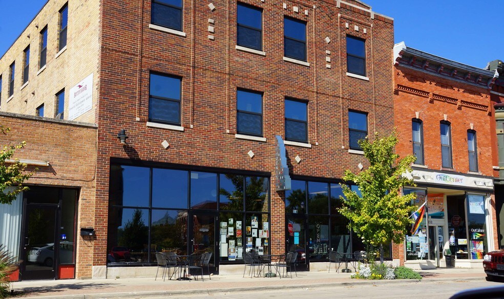 Primary Photo Of 124 Water St, Benton Harbor Apartments For Lease