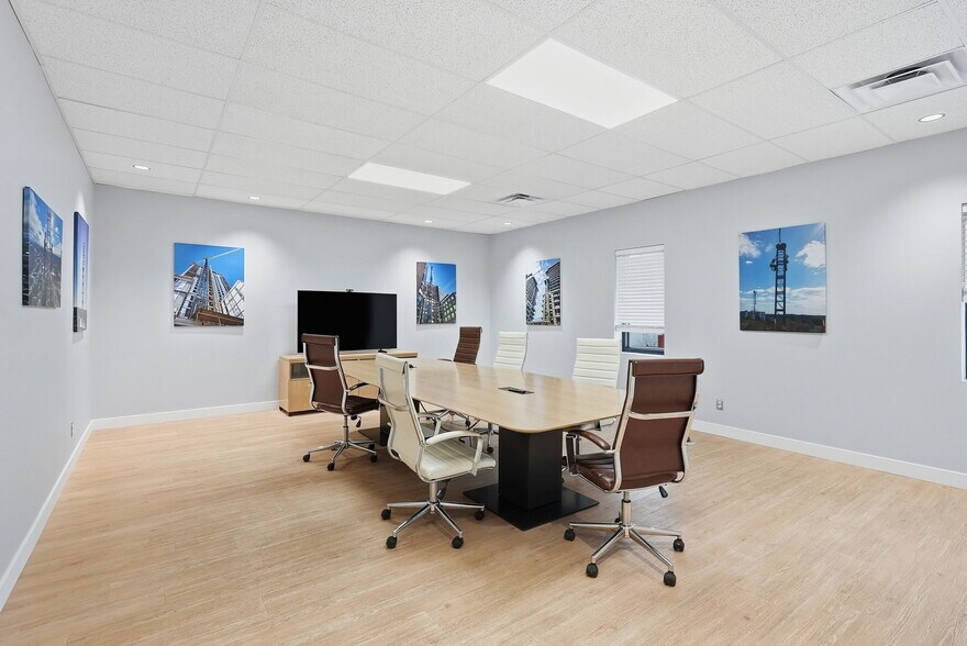 More Photos Of 224 Robot St, Vars Warehouse For Sale