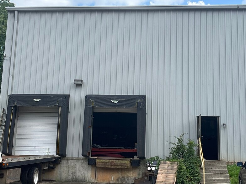 More Photos Of 1481 Doss Rd, Concord Warehouse For Lease