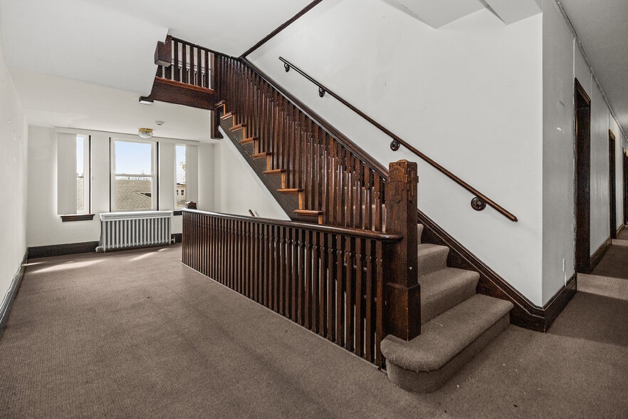 More Photos Of 4925-4933 W Patterson Ave, Chicago Apartments For Sale