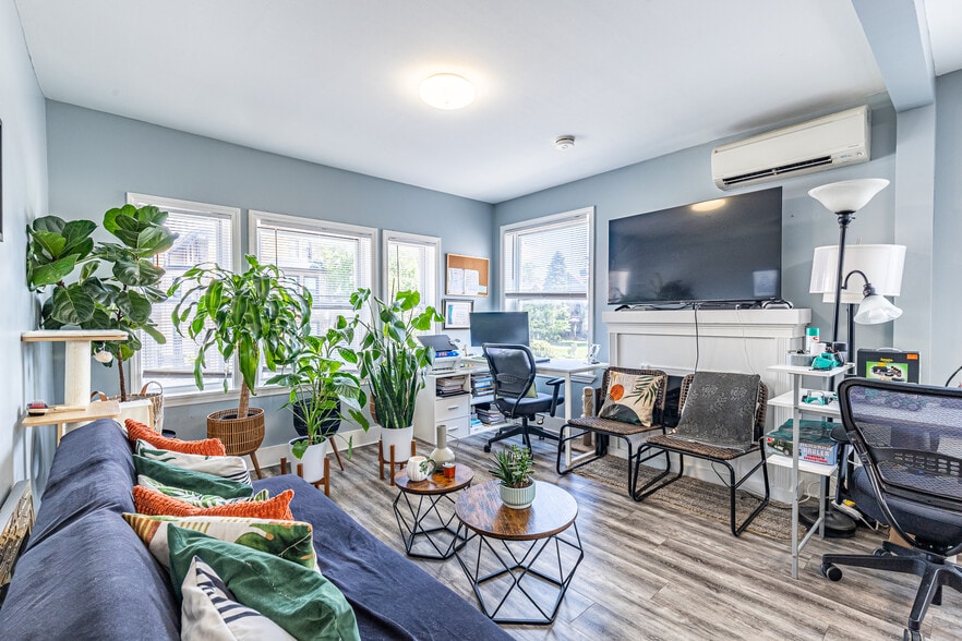More Photos Of 757 W Main St, Rochester Multifamily For Sale
