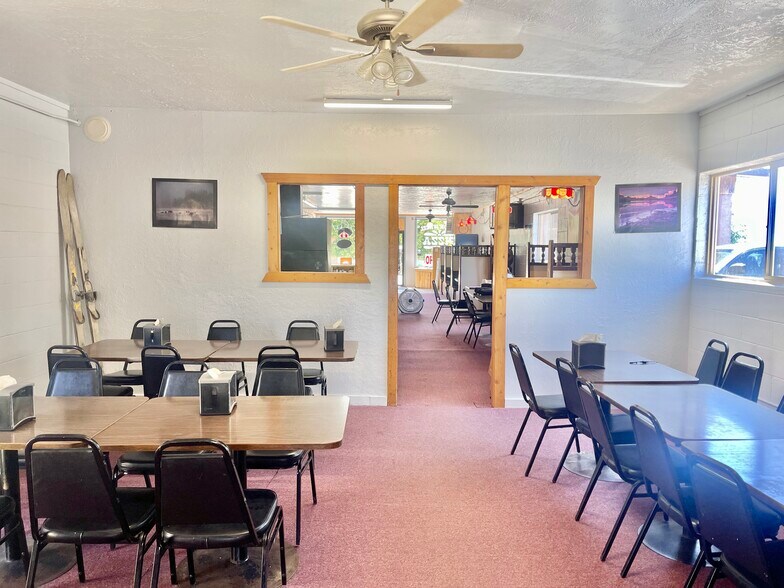 More Photos Of 156 S Main St, Monticello Restaurant For Sale
