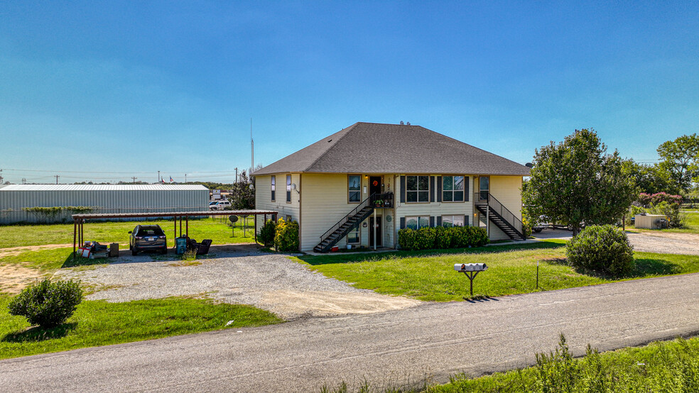 Primary Photo Of 771 Olive Branch Rd, Brock Multifamily For Sale