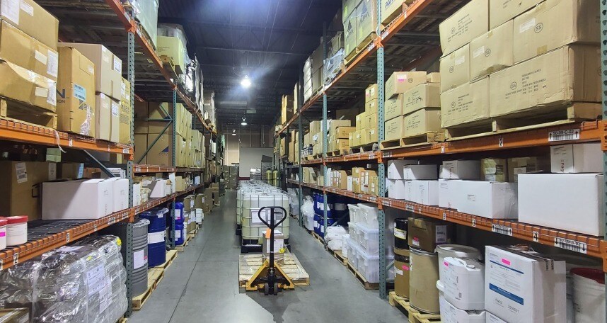 More Photos Of 2400 Pilot Knob Rd, Mendota Heights Light Manufacturing For Lease