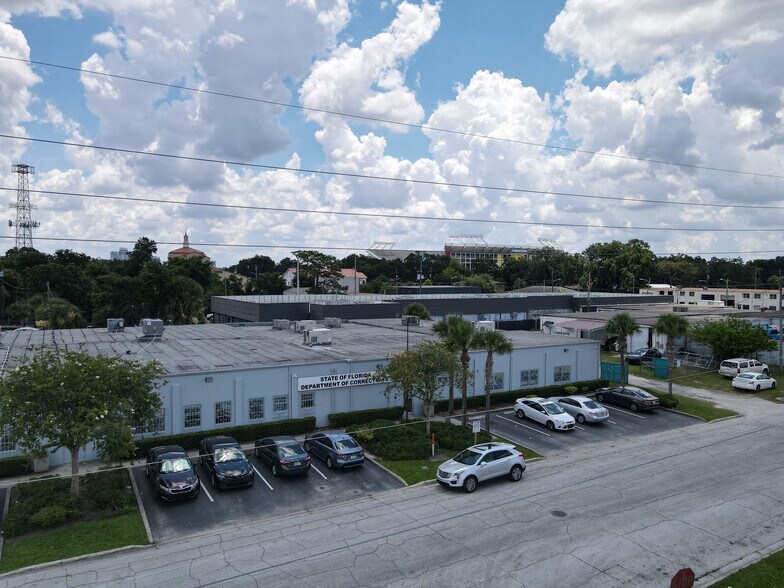 More Photos Of 29-31 Coburn Ave, Orlando Office For Sale