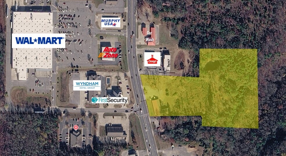 More Photos Of 2097 Highway 65 S, Clinton Storefront For Sale