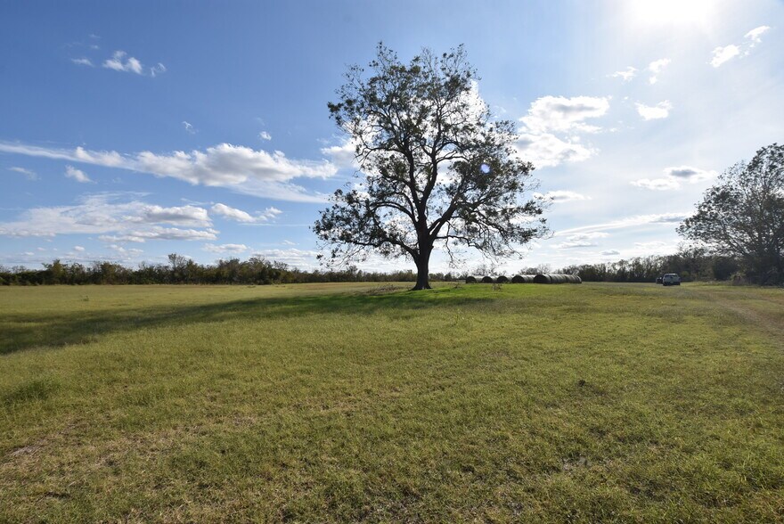 More Photos Of 201 County Road 224, Wharton Land For Sale