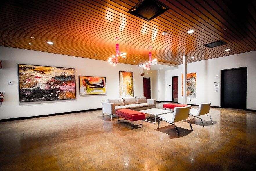 More Photos Of 1259 Lake Plaza Dr, Colorado Springs Medical For Lease