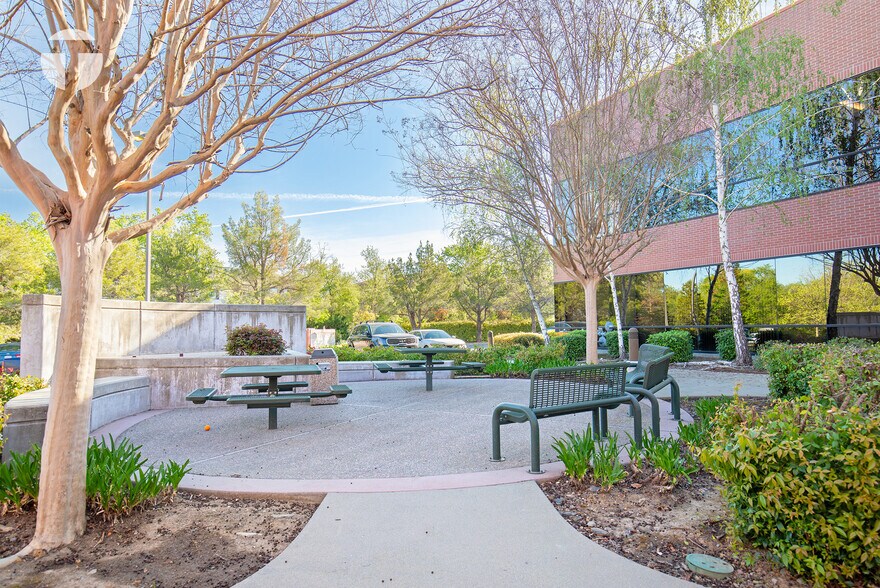 More Photos Of 2330 E Bidwell St, Folsom Medical For Sale