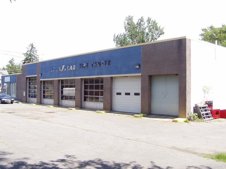 More Photos Of 544 Hamilton St, Somerset Auto Repair For Sale