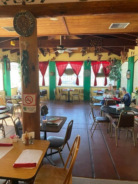 More Photos Of 1300 N Pinal Ave, Casa Grande Restaurant For Sale