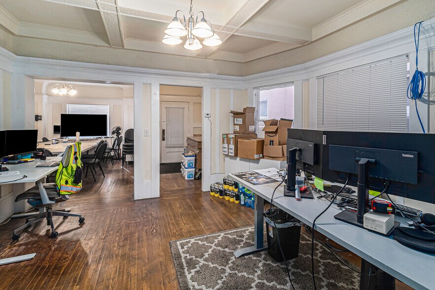 More Photos Of 2307-2311 Harrison St, Oakland Apartments For Sale