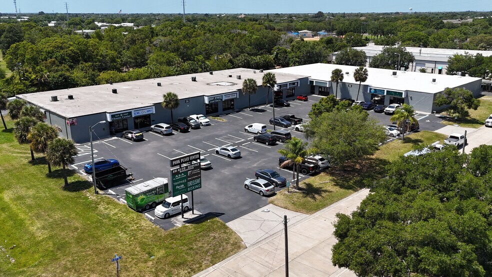 More Photos Of 6240 39th St N, Pinellas Park Unknown For Lease