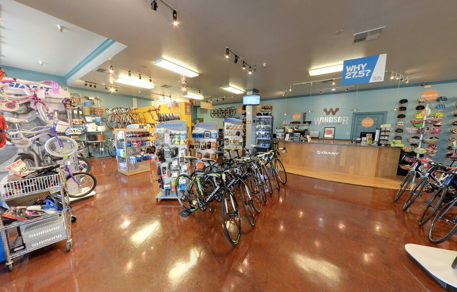 More Photos Of 220 Windsor River Rd, Windsor Apartments For Sale