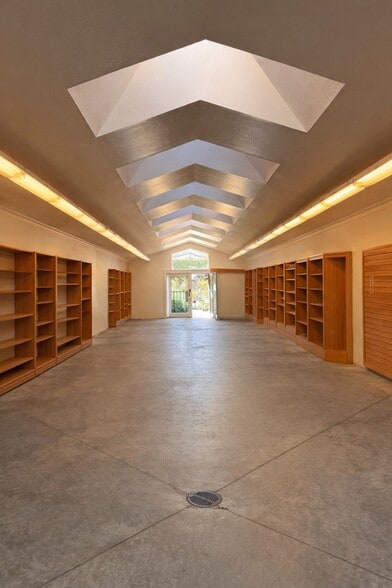 More Photos Of 3237 Pierce St, San Francisco Storefront For Lease