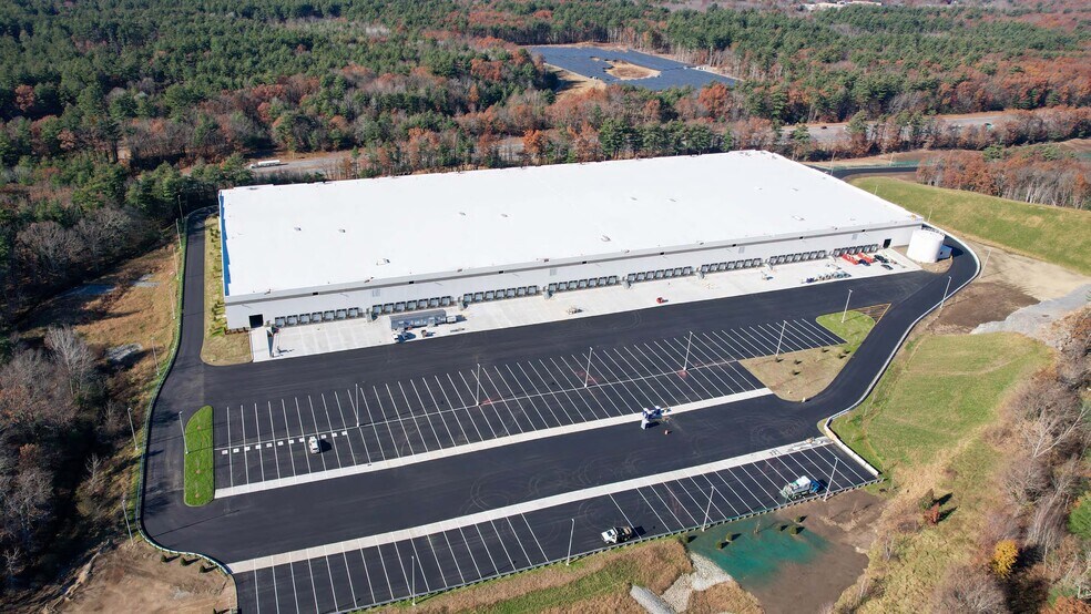 More Photos Of 50 Robert Milligan Pky, Merrimack Warehouse For Lease