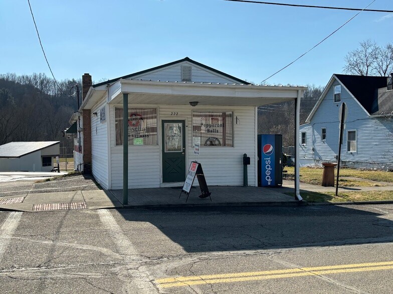Primary Photo Of 222 Logan St, Dennison Storefront Retail Office For Sale