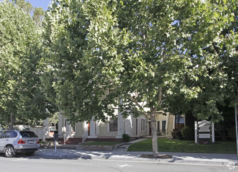 More Photos Of 93 Devine St, San Jose Office For Lease