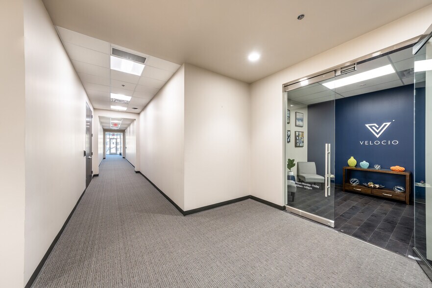 More Photos Of 3239 N Loop 1604, San Antonio Office For Sale