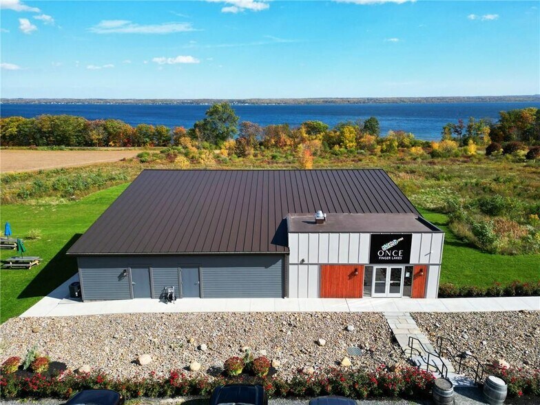 More Photos Of 655 NY-14 Rt, Penn Yan Restaurant For Sale