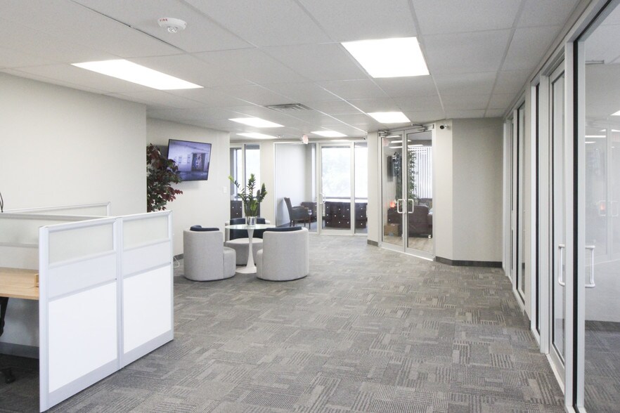 More Photos Of 27801 Euclid Ave, Euclid Office Residential For Lease