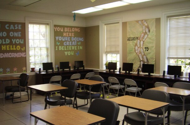 More Photos Of 910 Mill Ave, High Point Office For Sale