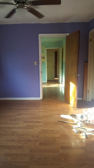 More Photos Of 123 W 22nd St, Chico Specialty For Sale