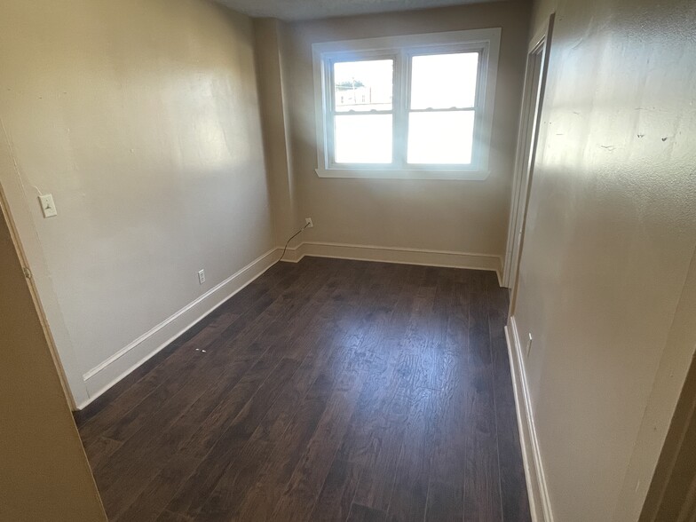 More Photos Of 201 S Main St, Gretna Apartments For Sale